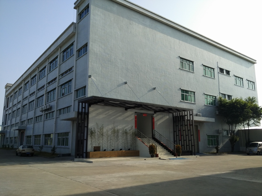 塑伯新材料產品生產車間